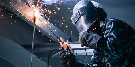 how much do sheet metal welders make|highest paying welders.